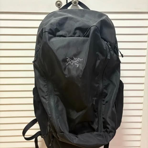 아크테릭스 맨티스32 백팩 블랙