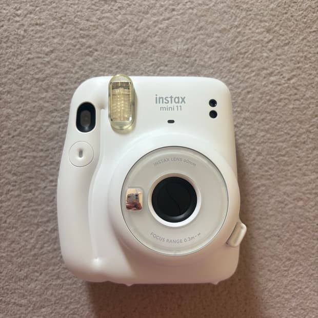 인스탁스 11미니 폴라로이드