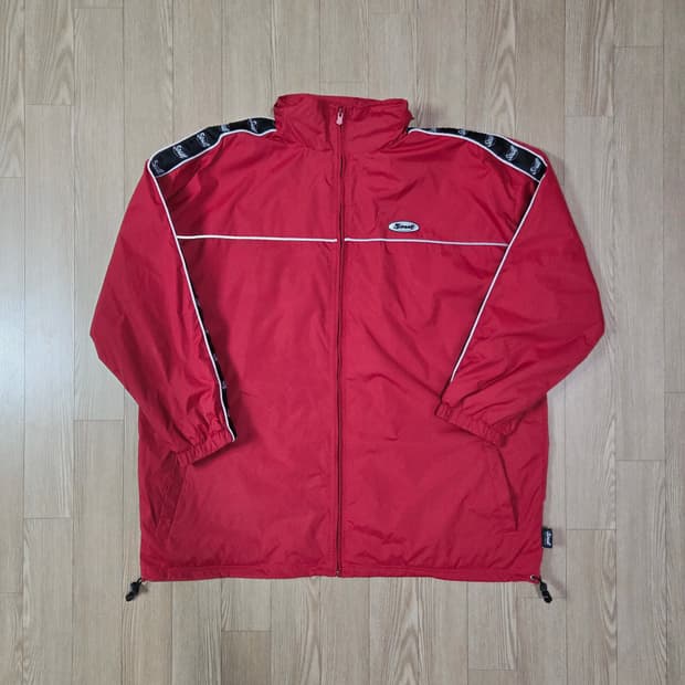 SOUL USA 레드 트랙 하이넥 점퍼