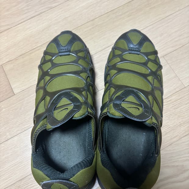 나이키 에어 쿠키니 필그림 세쿼이아 270