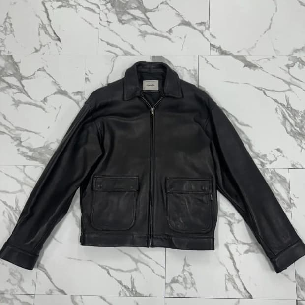 비바스튜디오 가죽자켓