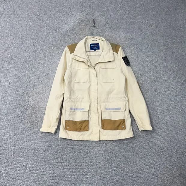 디스커버리 캐주얼 쿼드포켓 바람막이 자켓 100