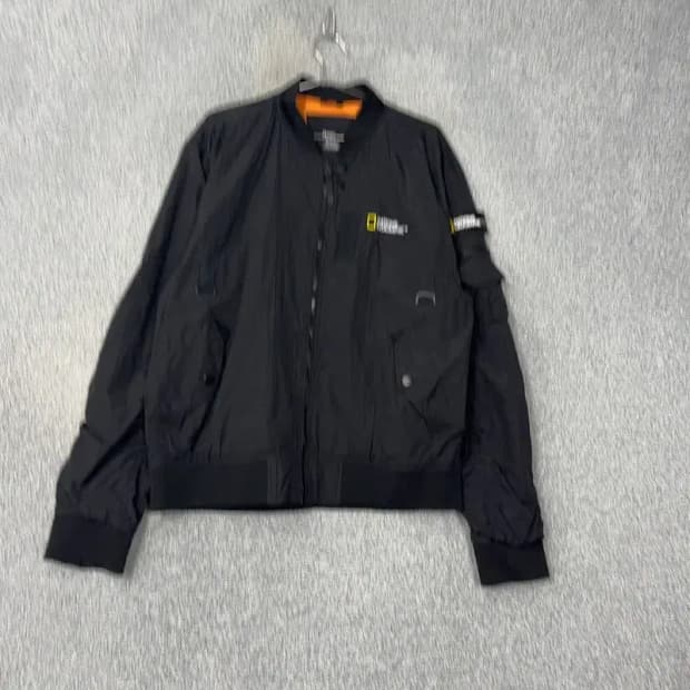 내셔널지오그래픽 블랙 로고 완장 로고 MA-1 블루종 XXL