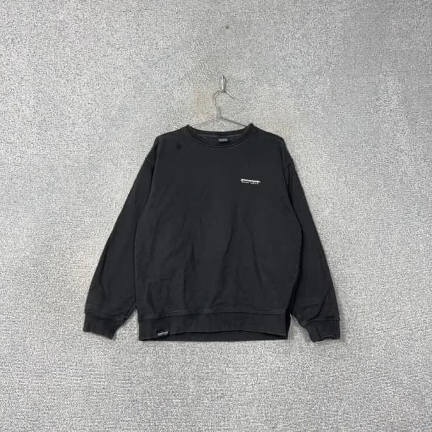 그루브라임 백로고 블랙 맨투맨 L