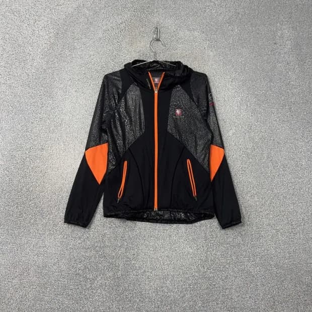 블랙야크 로고 등산 기능성 바람막이 95