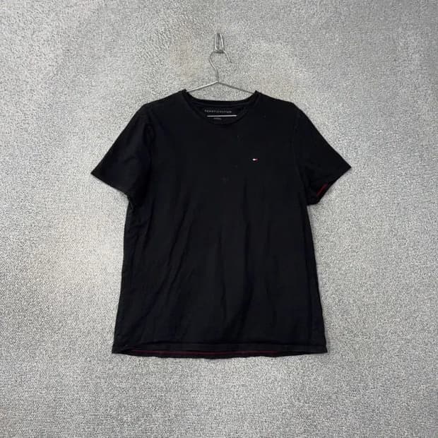 타미힐피거 블랙 캐주얼 로고 반팔티 M