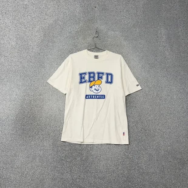 이벳필드 캐주얼 로고 프린팅 화이트 반팔 티 S