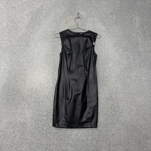 [새상품]자라 클래식 레더 원피스 M