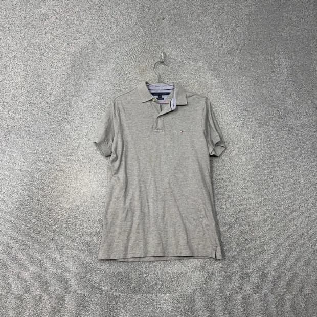 타미힐피거 라이트 그레이 로고 남성 반팔 카라티 M
