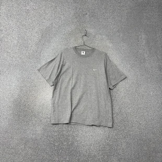 나이키 라이트 그레이 로고 오버핏 반팔 티 XL