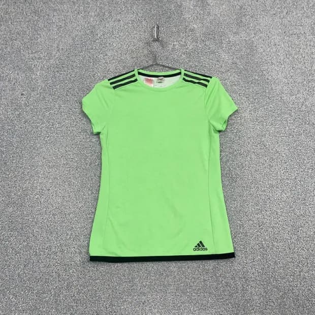 아디다스 라이트 그린 로고 삼선 여성 기능성 반팔 티 XS