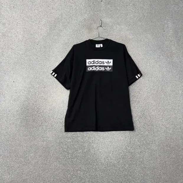 아디다스 프린팅 오버핏 여성 블랙 반팔 티 XS