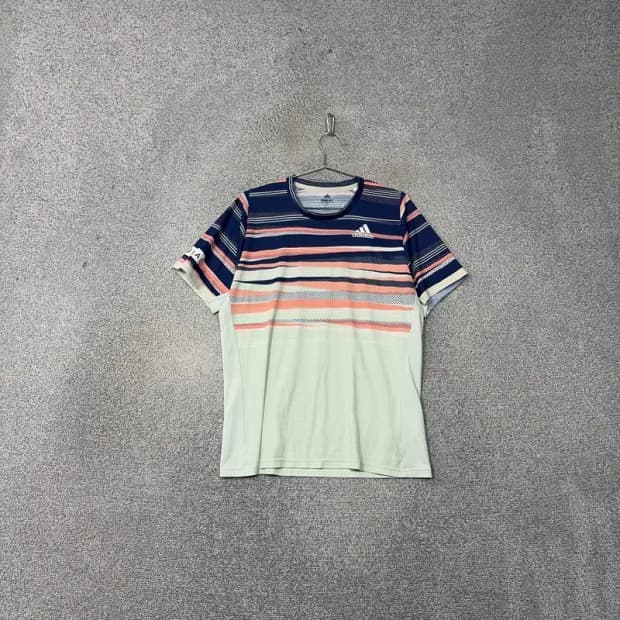 아디다스 로고 기능성 운동 반팔티 XL