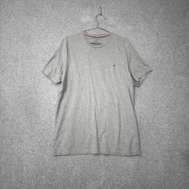 타미힐피거 라이트 그레이 로고 캐주얼 반팔 티 L