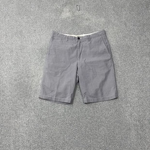 유니클로 체크 라이트 그레이 반바지 L