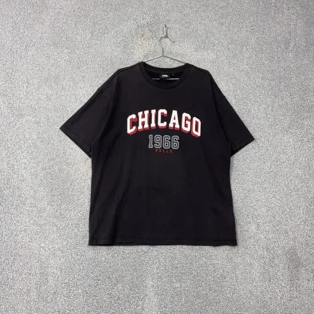 NBA 시카고 로고 프린팅 블랙 반팔 티 XL