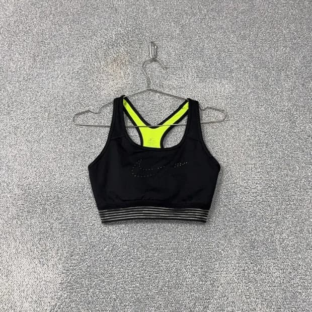 나이키 블랙 기능성 브라탑 나시 L