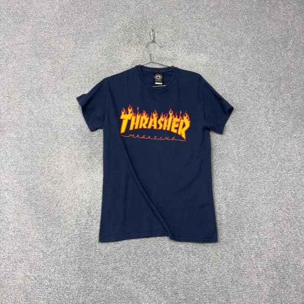 트래셔 불꽃 프린팅 네이비 반팔티 S