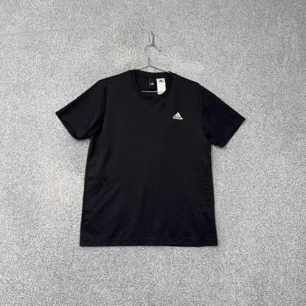 아디다스 블랙 기능성 운동 반팔 티 L