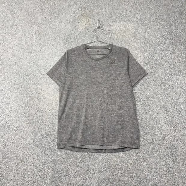 아디다스 라이트 그레이 기능성 반팔 티 110