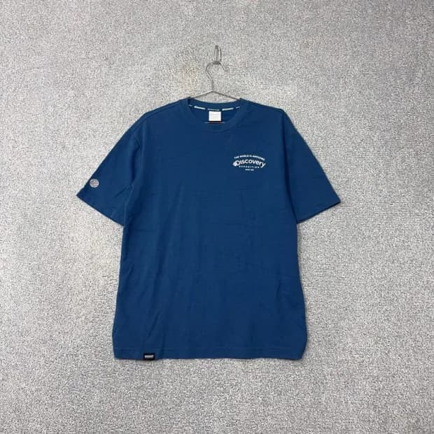 디스커버리 네이비 로고 프린팅 반팔 티 90