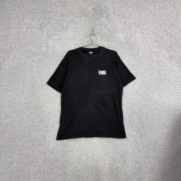 엔비에이 스펠 로고 블랙 반팔 티 M