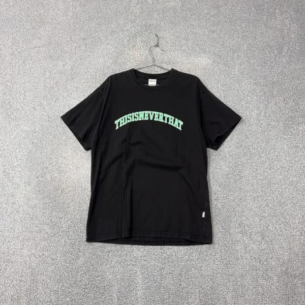 디스이즈네버댓 아치 스펠 로고 프린팅 블랙 반팔 티 L