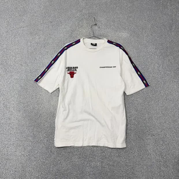 엔비에이 시카고불스 화이트 반팔 티 M