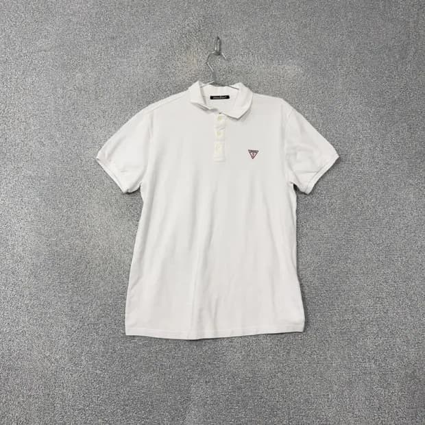 게스 화이트 삼각 로고 반팔 카라티 XL