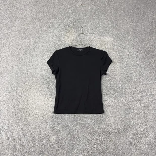 무신사스탠다드 블랙 숏 반팔 티 M