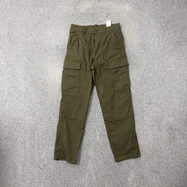 유니클로 카키 카고 팬츠 S