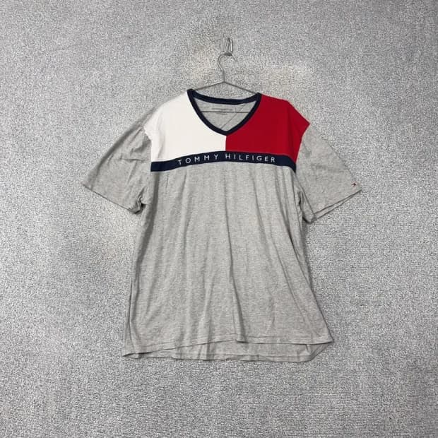 타미힐피거 라이트 그레이 반팔 티 XXL/TTG/XXG