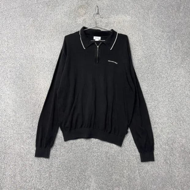 디스이즈네버댓 로고 블랙 카라 반집업 니트 M