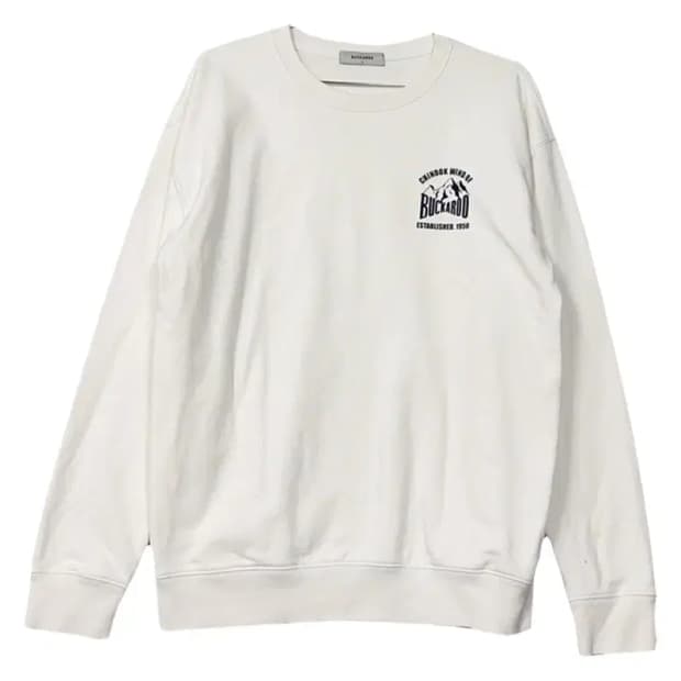 버커루 화이트 로고 맨투맨 L