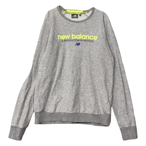 뉴발란스 프린팅 라이트 그레이 맨투맨 L