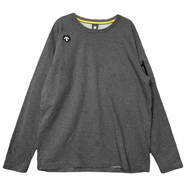 데상트 그레이 로고 맨투맨 L