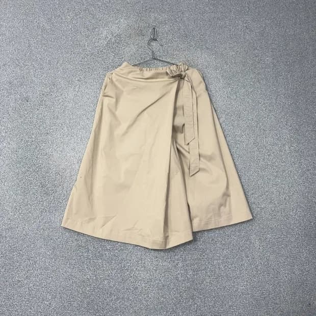 유니클로 베이지 스커트 S