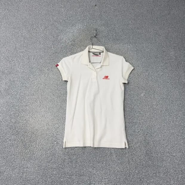 뉴발란스 로고 여성 화이트 반팔 카라티 S