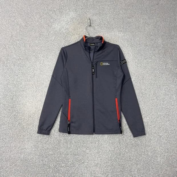 내셔널지오그래픽 네이비 로고 완장 기능성 집업 M