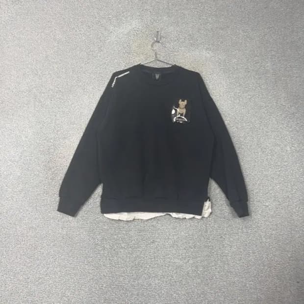 라이프워크 포켓 블랙 맨투맨 M