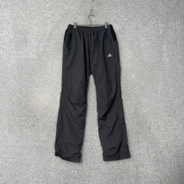 아디다스 로고 블랙 우븐팬츠 105