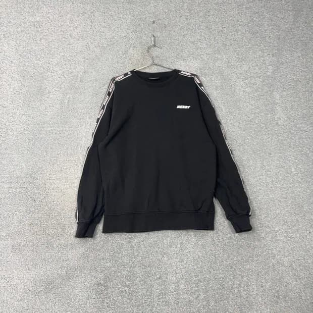 널디 캐주얼 로고 사이드라인 맨투맨 L