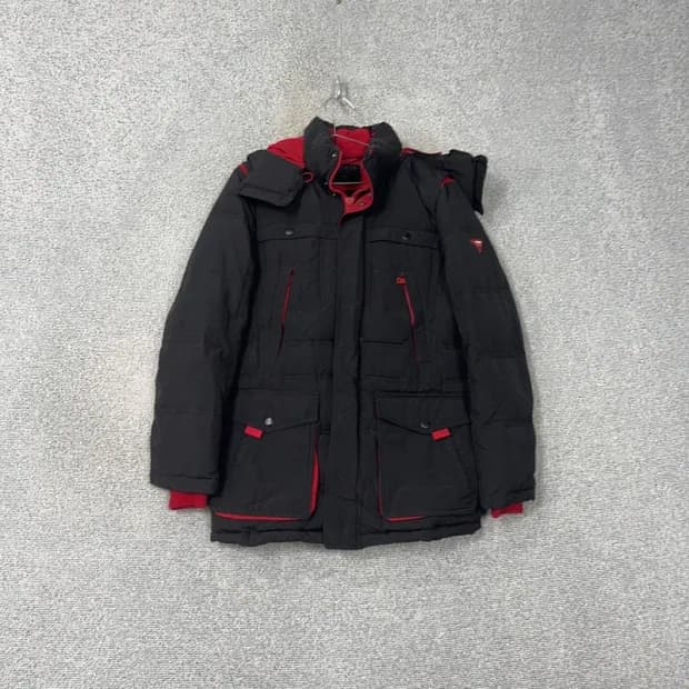 게스 포켓 덕다운 블랙 패딩 95