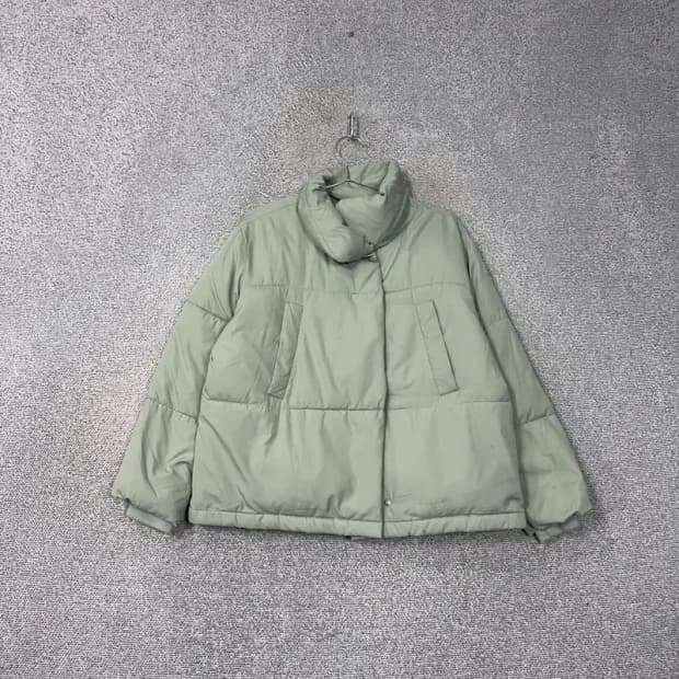 에잇세컨즈 민트 패딩 80