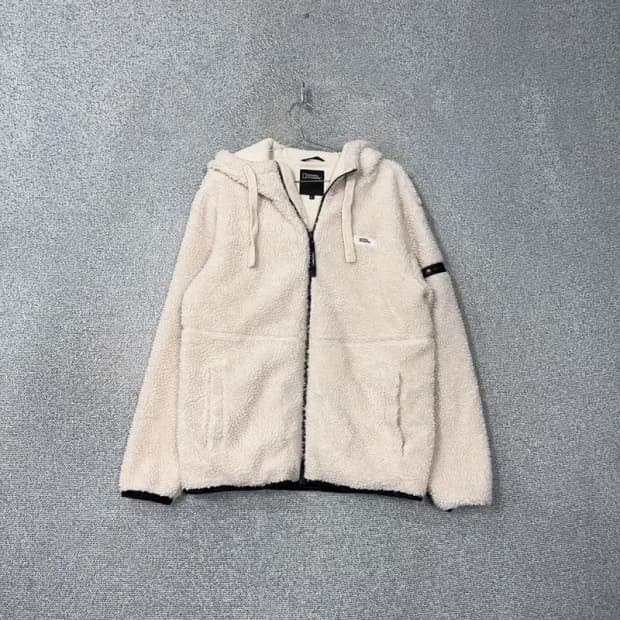 내셔널지오그래픽 패치로고 화이트 후리스 105