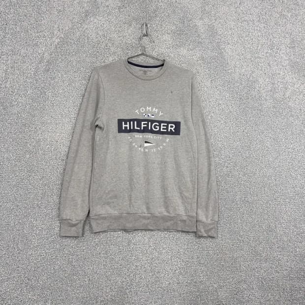 타미힐피거 프린팅 라이트 그레이 맨투맨 S