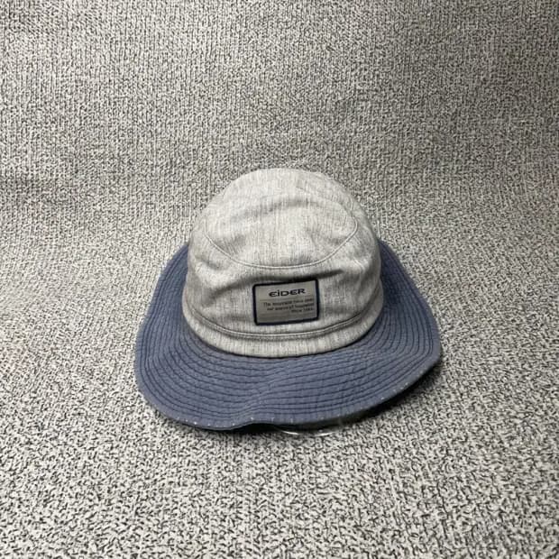 아이더 실버 로고 썬 햇