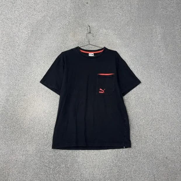 푸마 블랙 로고 포켓 캐주얼 반팔티 L