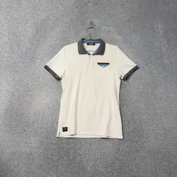 버커루 화이트 포켓 캐주얼 남성 반팔 카라티 L