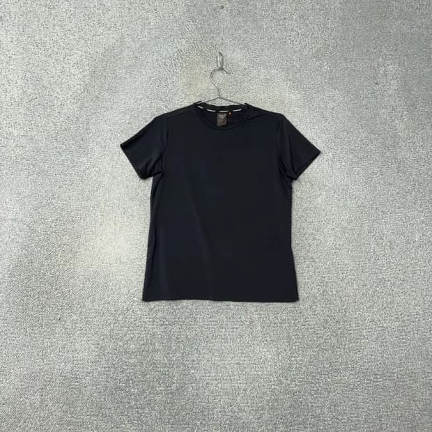 다이나핏 블랙 로고 여성 운동 기능성 반팔티 M